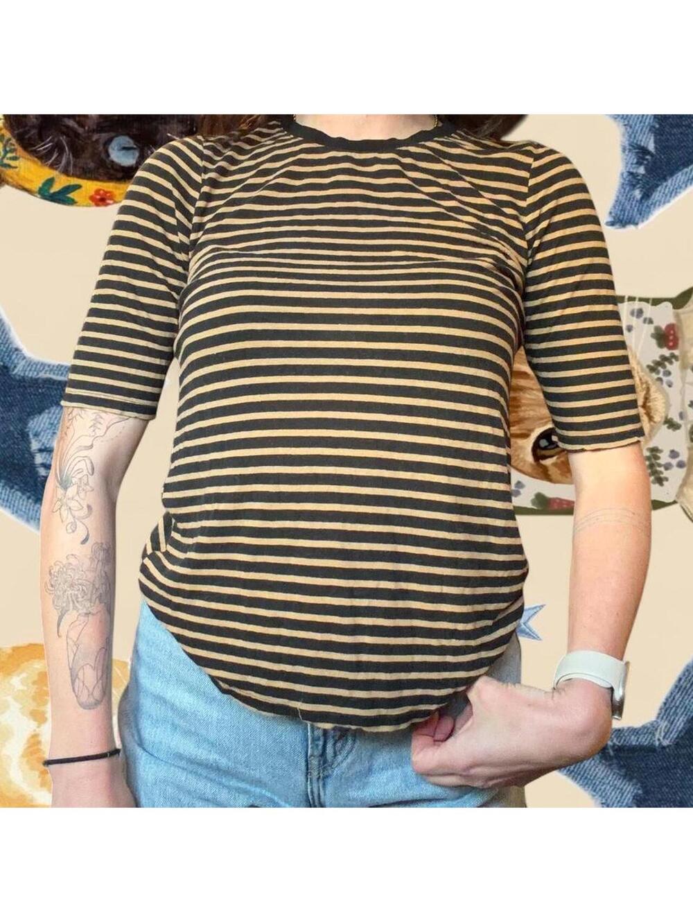 Women's Multi and Black Tshirt